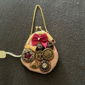 Gorgeous unique purse pin